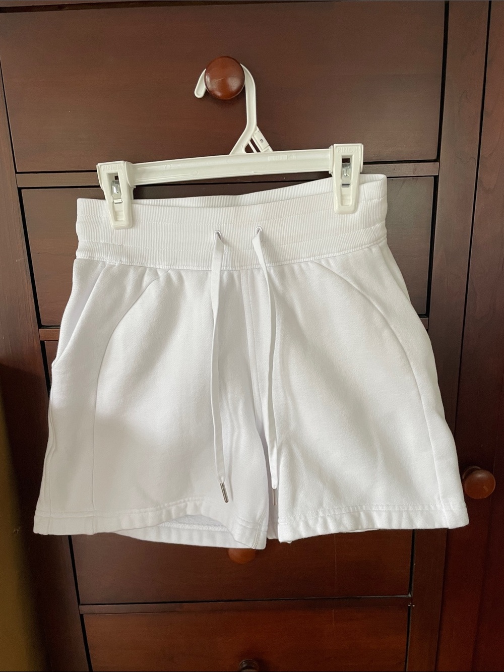 Lululemon white cotton shorts, Size 2, Like New